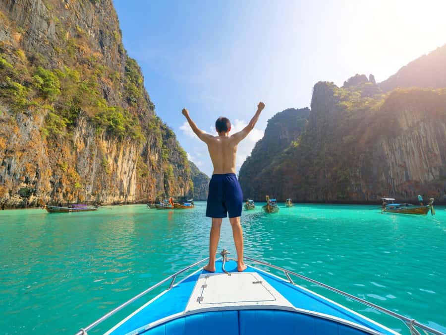 Koh Samui: Pink Dolphin, Pig Island, and Snorkeling Day Trip - Pancake Rock and the route to Koh Madsum