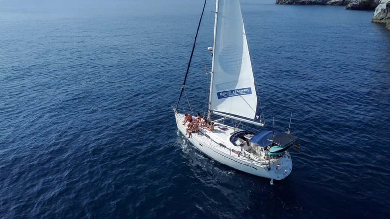 La Herradura: Sailing with a view of dolphins - Sailing the Costa Tropical from Marina del Este
