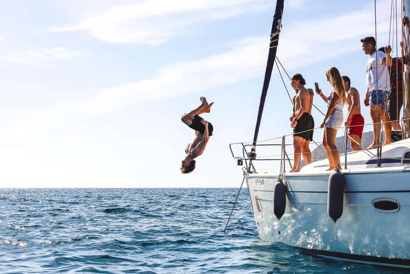 La Herradura: Sailing with a view of dolphins - The cove stop for swimming, snorkeling, and paddleboarding