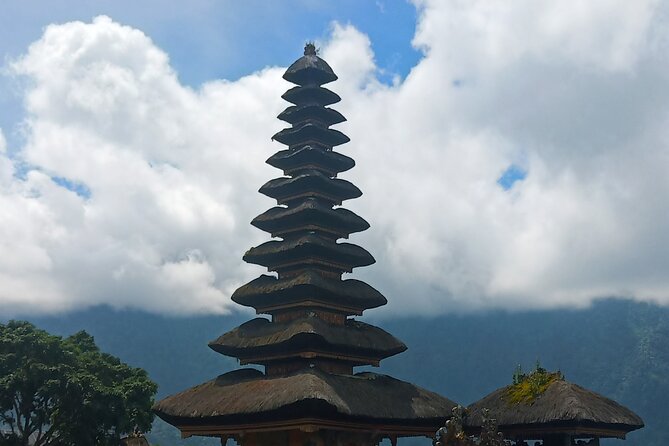Lovina sunrise with Dolphin watching and Twin Banyumala Waterfall Day Trip - Handara Gate and the final photo stop