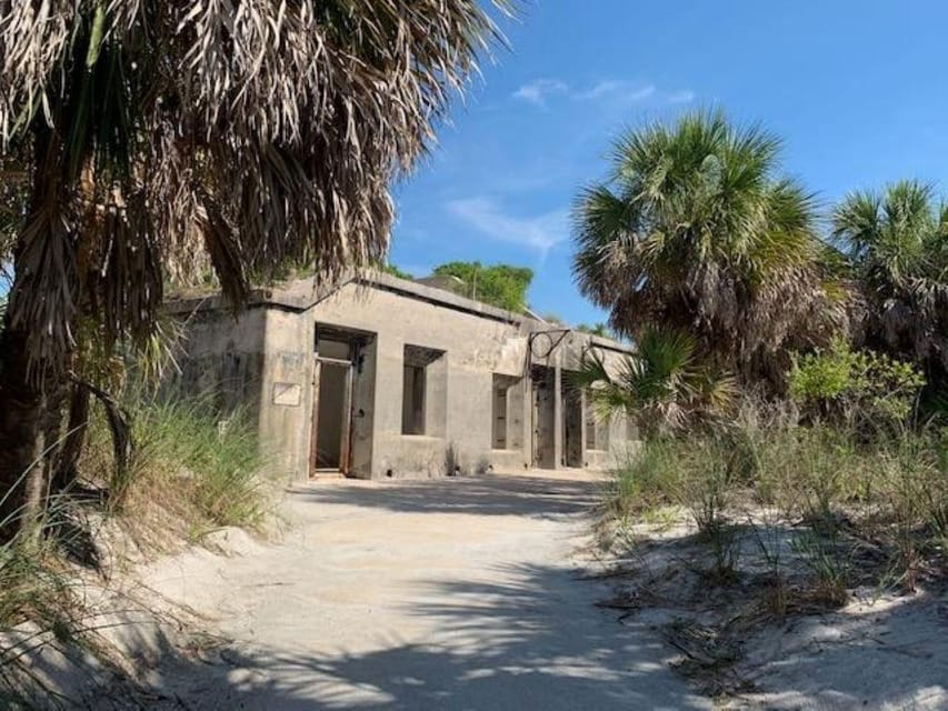 Madeira Beach: Egmont Key Snorkeling and Dolphin Cruise - Snorkeling gear is included, but conditions set the limit
