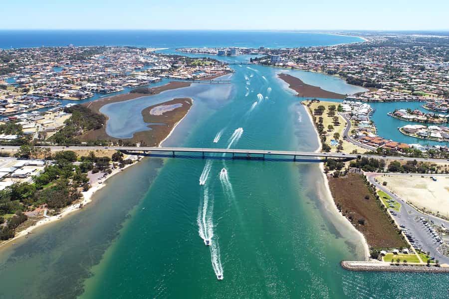 Mandurah: Dolphin and Views Cruise - How much value do you get for $31?