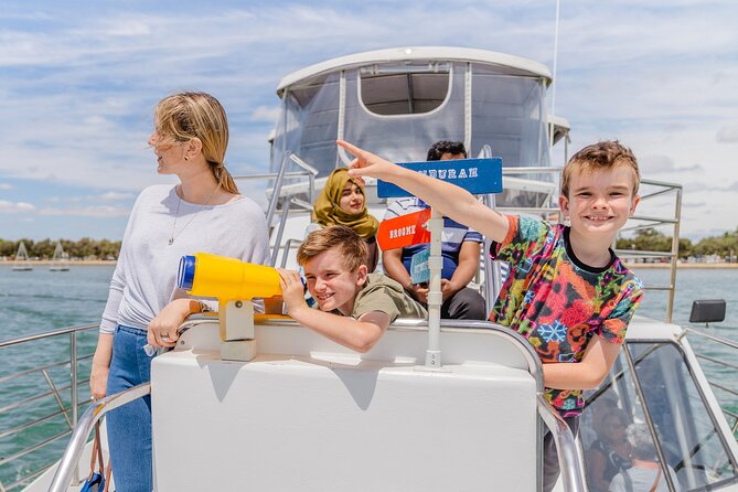 Mandurah Dolphin Cruise and Views - What this Mandurah dolphin cruise is really like