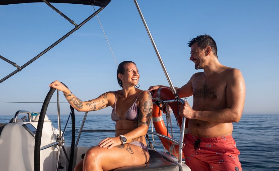 Marbella: Sailing & Dolphin Watching with Snacks and Drinks - When this trip works best