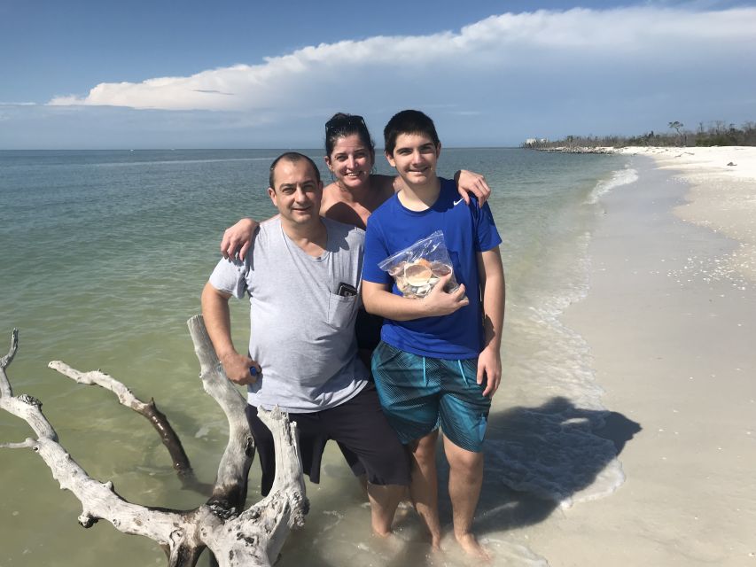 Marco Island: Ten Thousand Islands Shelling & Dolphin Tour - Language and group expectations