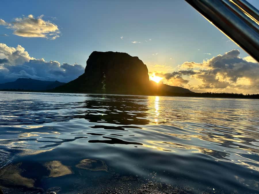 Mauritius Le Morne: Eco-Friendly Dolphin Watching Tour - Why the private format matters