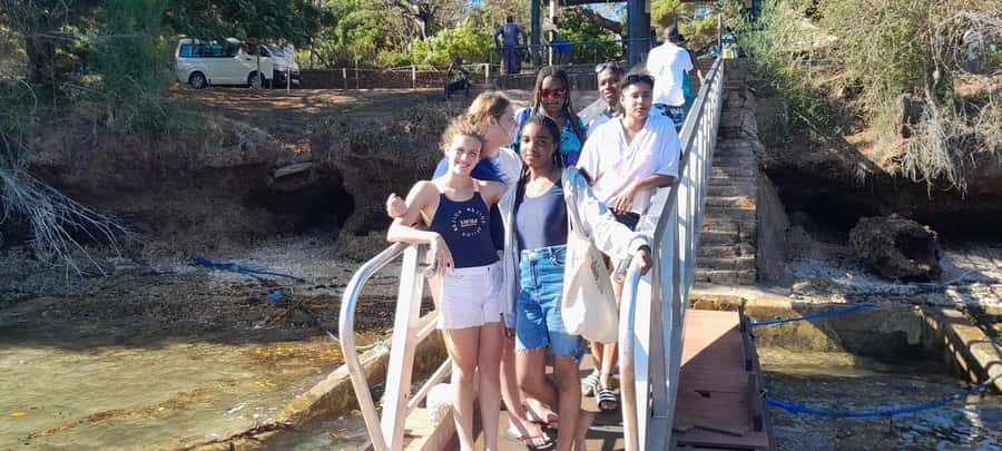 Mombasa: Snorkeling, Dolphin watching, seafood lunch. - Snorkeling above Kisite Mpunguti reefs