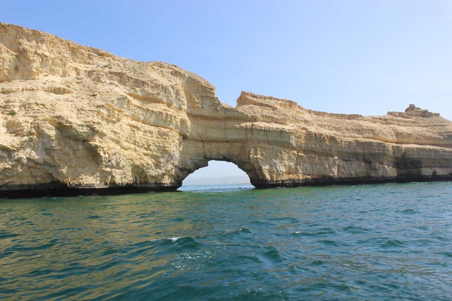 Muscat: Dolphin Watching and Snorkeling Tour By Speed Boat - Choosing between Bandar Khiran and Muscat Bay