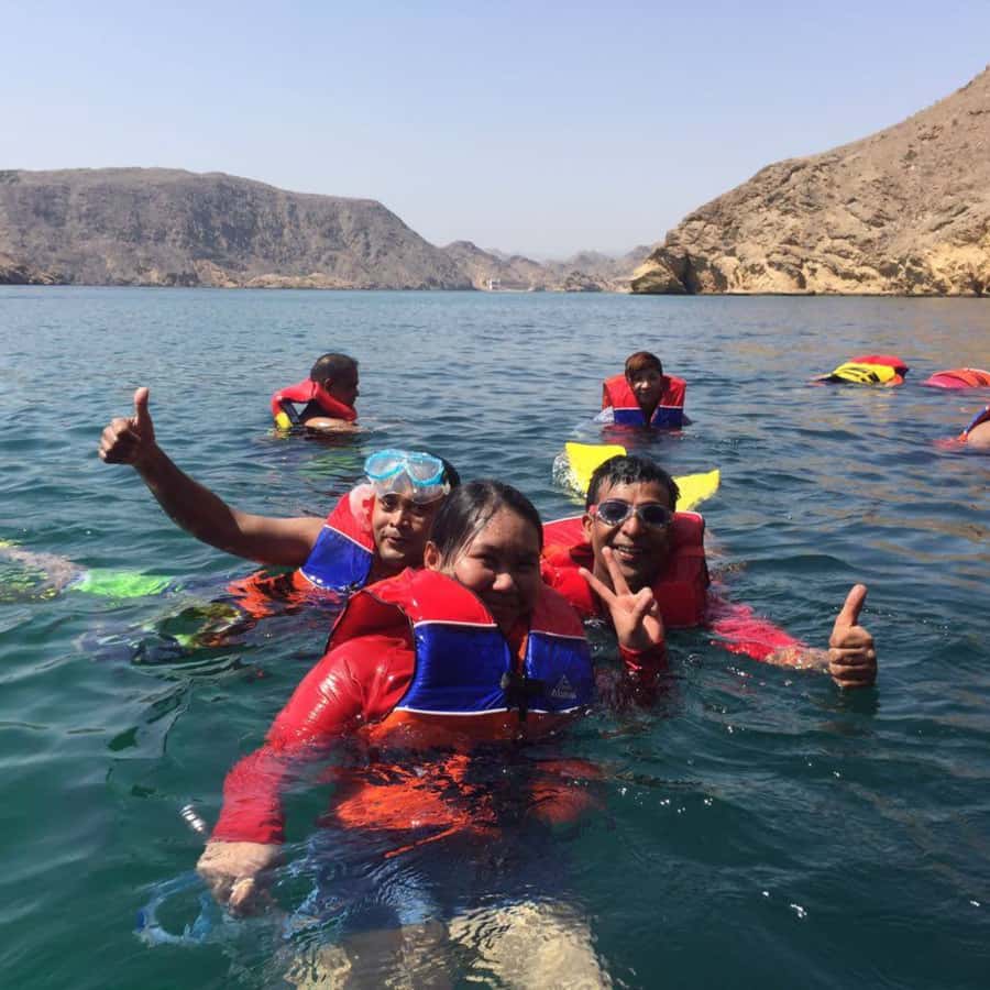 Muscat: Dolphin Watching and Snorkeling Trip - One hour among fish, coral, and possible sea turtles
