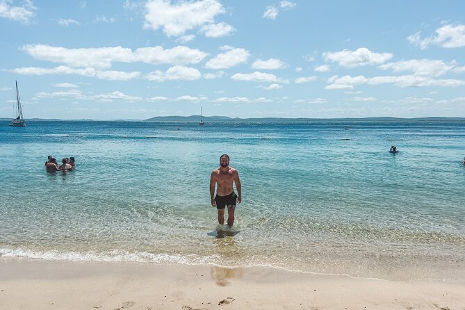 Newcastle: Port Stephens day tour. Dolphins, hike, swim. - Tomaree Mountain, 2.2 kilometres with a flat option
