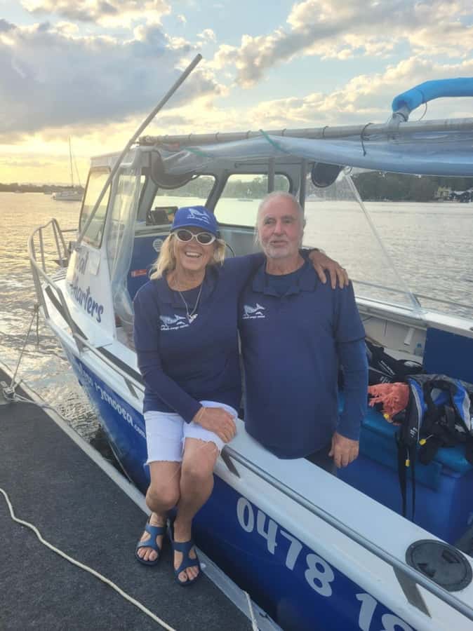 Noosa: National Park and Dolphin Watching Safari - Why the hydrophone changes the dolphin experience