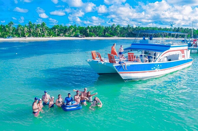 Party Boat /View Dolphins / Snorkling /Free Drinks and Transportation - Key points to know before booking