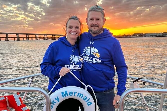 Pensacola Frisky Dolphin Sightseeing Bay Cruise - How to get the best views
