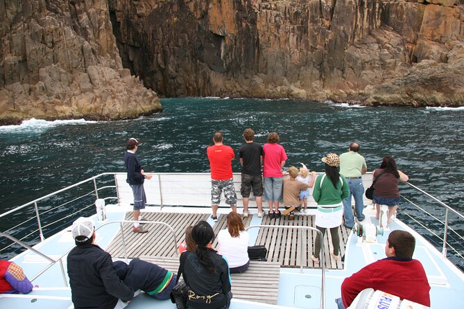 Port Stephens: Dolphin Watch Eco Adventure - Setting out from Nelson Bay at 10:30 am