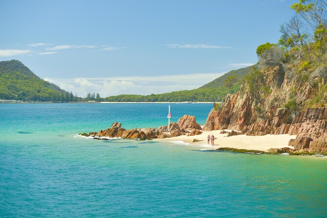 Port Stephens: Dolphin Watch Eco Adventure - Outer islands, Murphy’s Gap, and Cabbage Tree Island
