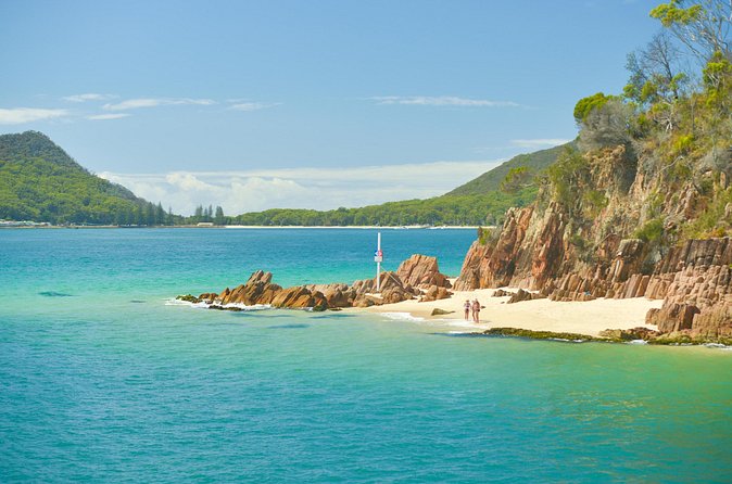 Port Stephens: Dolphin Watch Eco Adventure - Weather, cancellations, and sensible planning