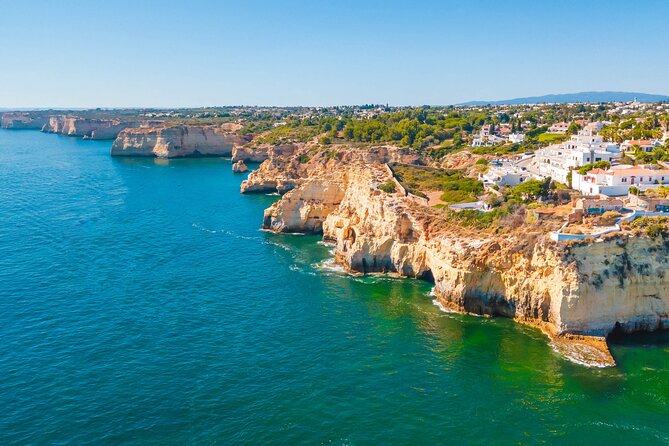 Portimão:Embark on Nature•Benagil and Dolphins•Biologist on board - A boat trip guided by marine biologists