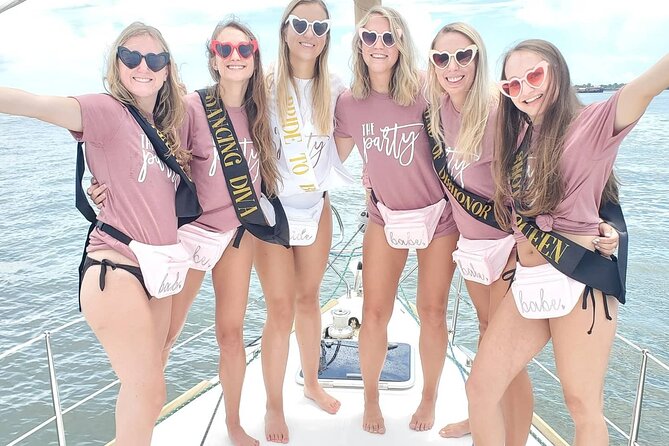 Private Afternoon Sailing/Dolphin & History Tour on 43ft Mystique - Why the Mystique works well for a Charleston afternoon