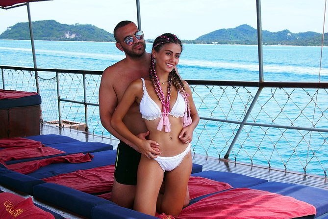 Private Full-Day Red Dragon Yacht for Snorkeling Koh Tan & Visit Pink Dolphin - The Five Islands and the return cruise