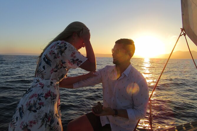 Private Sailing - dolphin Experience Estepona - drink & food - 4h - The dolphin search toward Gibraltar