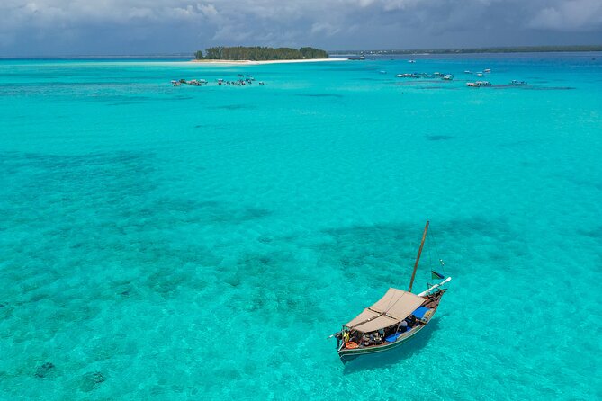 Private/Sharing: Snorkeling with Dolphins Sandbank in Mnemba - Why this Mnemba day feels different from a quick boat trip