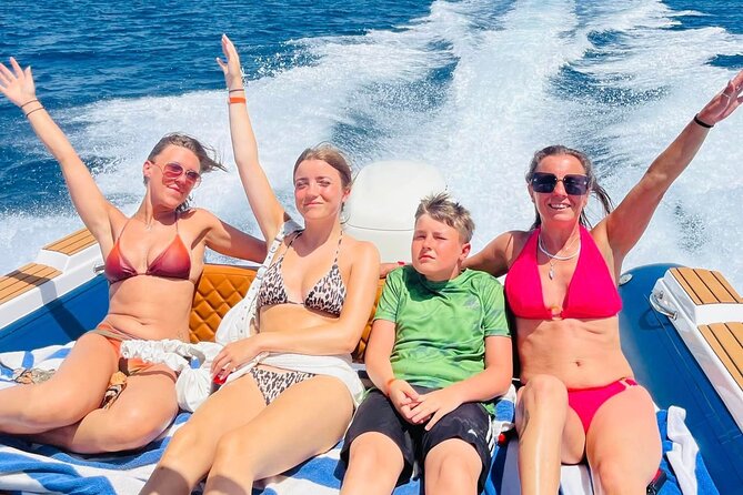 Private Speed Boat 4 Hours to White Island and Dolphin House - Two reef stops for snorkeling