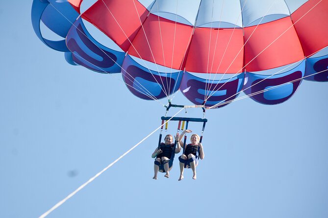 Private Speedboat To Dolphin House With Parasailing - Hurghada - A Four-Hour Red Sea Adventure from Hurghada