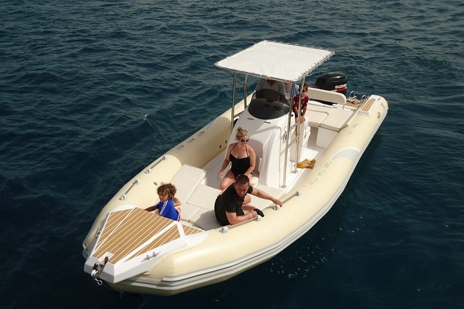 Private Speedboat Trip To Dolphin House In Hurghada - Captain Rambo and the private-tour advantage