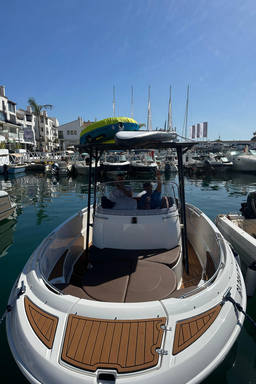 Puerto Banús: Private Cruise with Dolphins & Wakeboard - The views and the changing mood of the trip