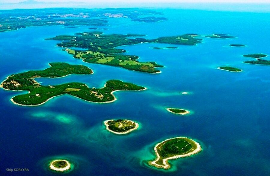 Pula: National Park Brijuni Island Visit & Dolphin Cruise - St. Jerolim gives you the best swimming time
