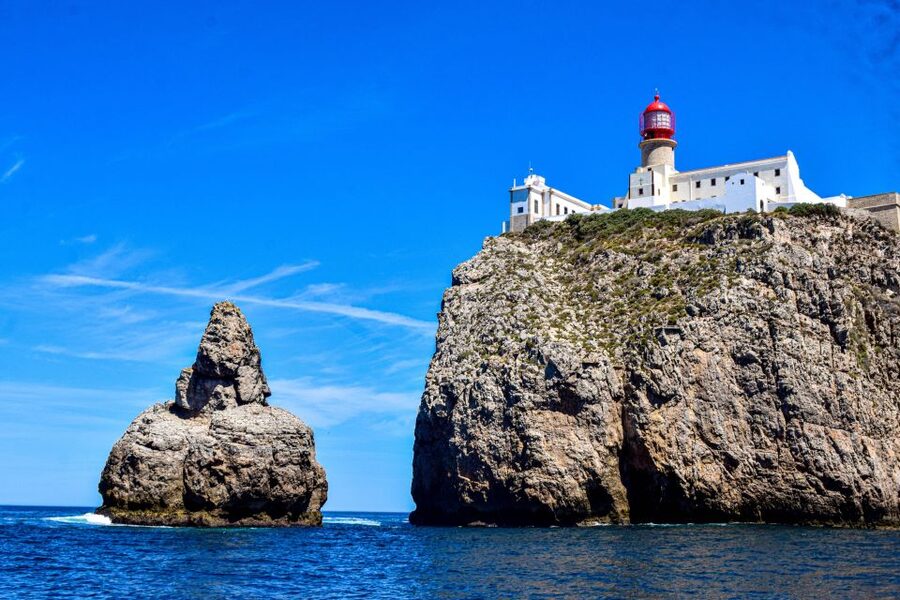 Sagres: Wildlife Tour Dolphins and Caves - Who should book, and who should think twice?