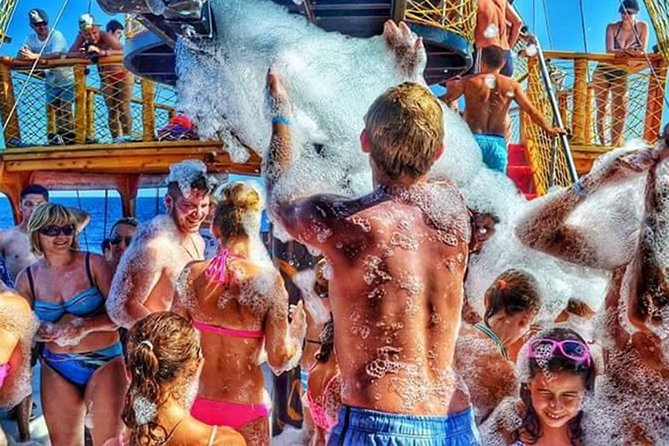 Side: Dolphin Island Boat Tour with Foam Party and Lunch - The first 45 minutes at Manavgat Bosphorus