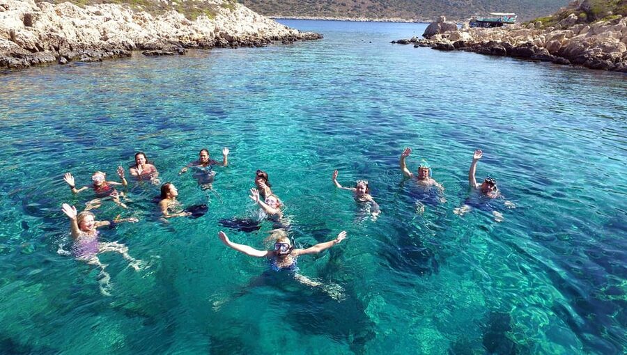 Side: Dolphin Island Boat Trip with Lunch & Unlimited Drinks - From Your Side Hotel to Kumköy Beach