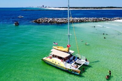 Snorkel & Dolphin Sightseeing Tour Aboard the Footloose