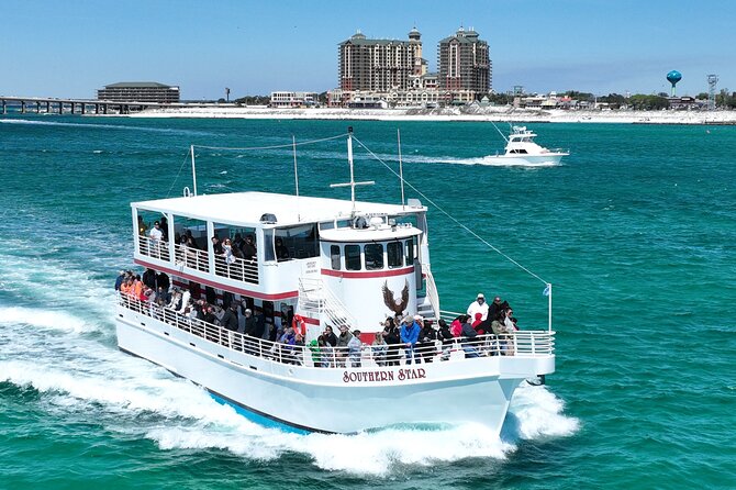 Southern Star Dolphin Cruise in Destin - A 90-minute look at Destin from the water