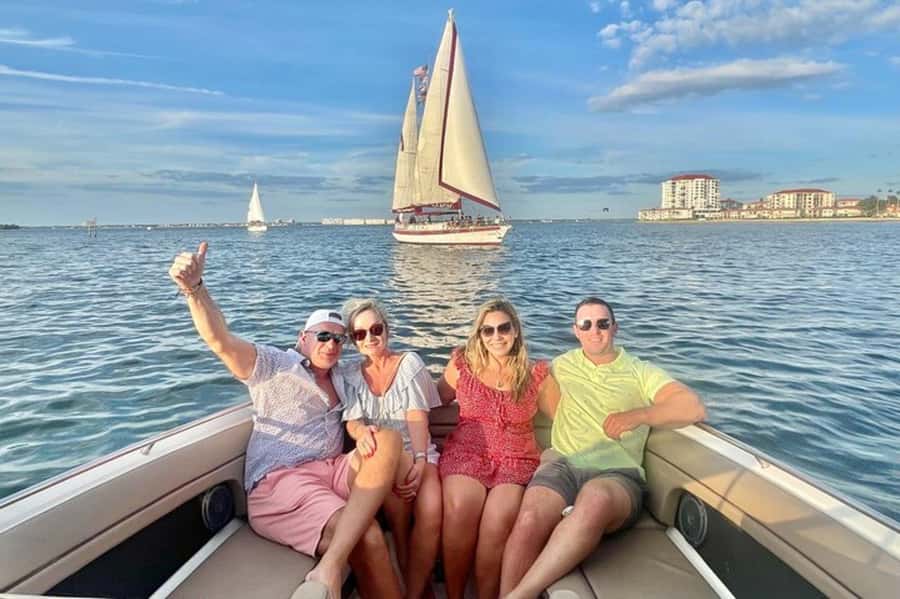 St. Petersburg: Private Barrier Island and Dolphin Boat Tour - The first 90 minutes: looking for dolphins