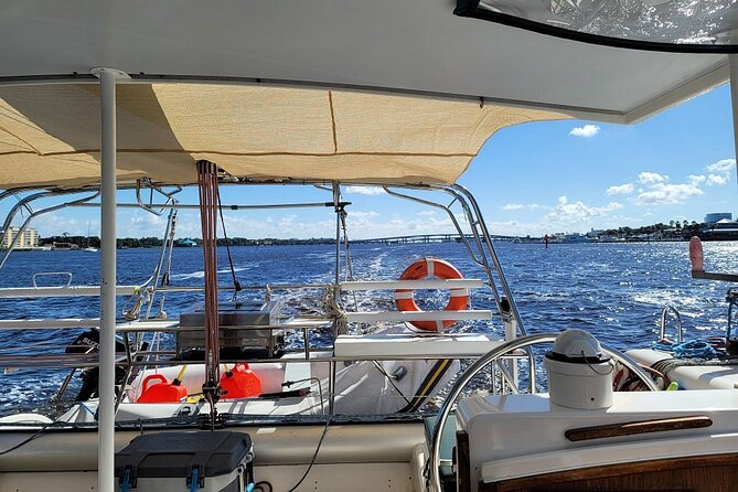 Sunset Sail and Dolphin/Manatee watch in Daytona Beach - Who will enjoy this cruise most?