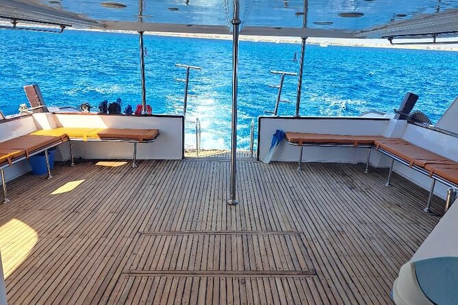 Swim with Dolphin Boat Trip with Snorkeling and Transfer Hurghada - Weather, cancellation, and small details that matter
