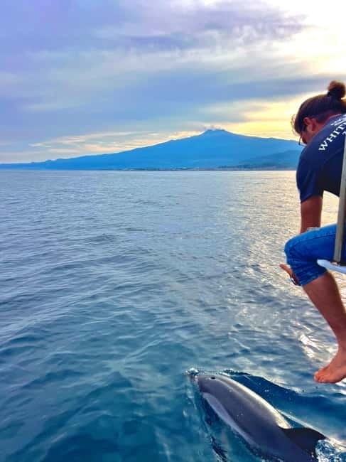 Taormina: Dolphin Tour and Sunset Aperitif Boat Tour - Setting out from Giardini Naxos