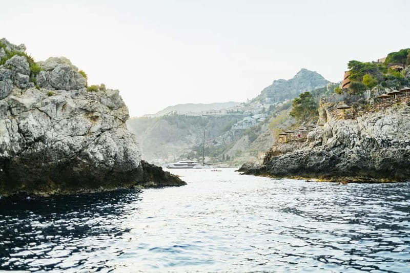 Taormina: Sunset Boat Tour with Dolphin Watching & Aperitif - Should you book the Blue Diamond sunset cruise?