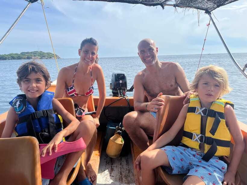 Trincomalee : Whale & dolphin watching +pigeon island tour - Guides, communication, and the private format