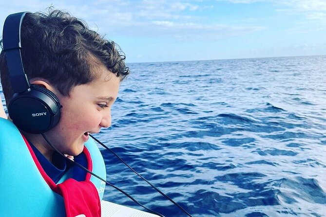 Whale Dream ltd - Whales watching and swim with dolphins - Snorkeling in a clear lagoon